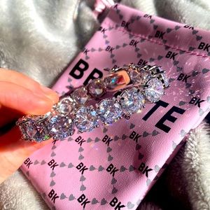 7.” Silver Diamond bracelet